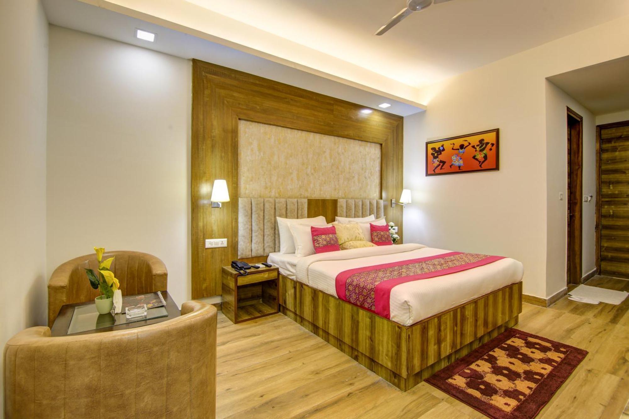 Prithvi-raj Near Delhi Airport Hotel New Delhi