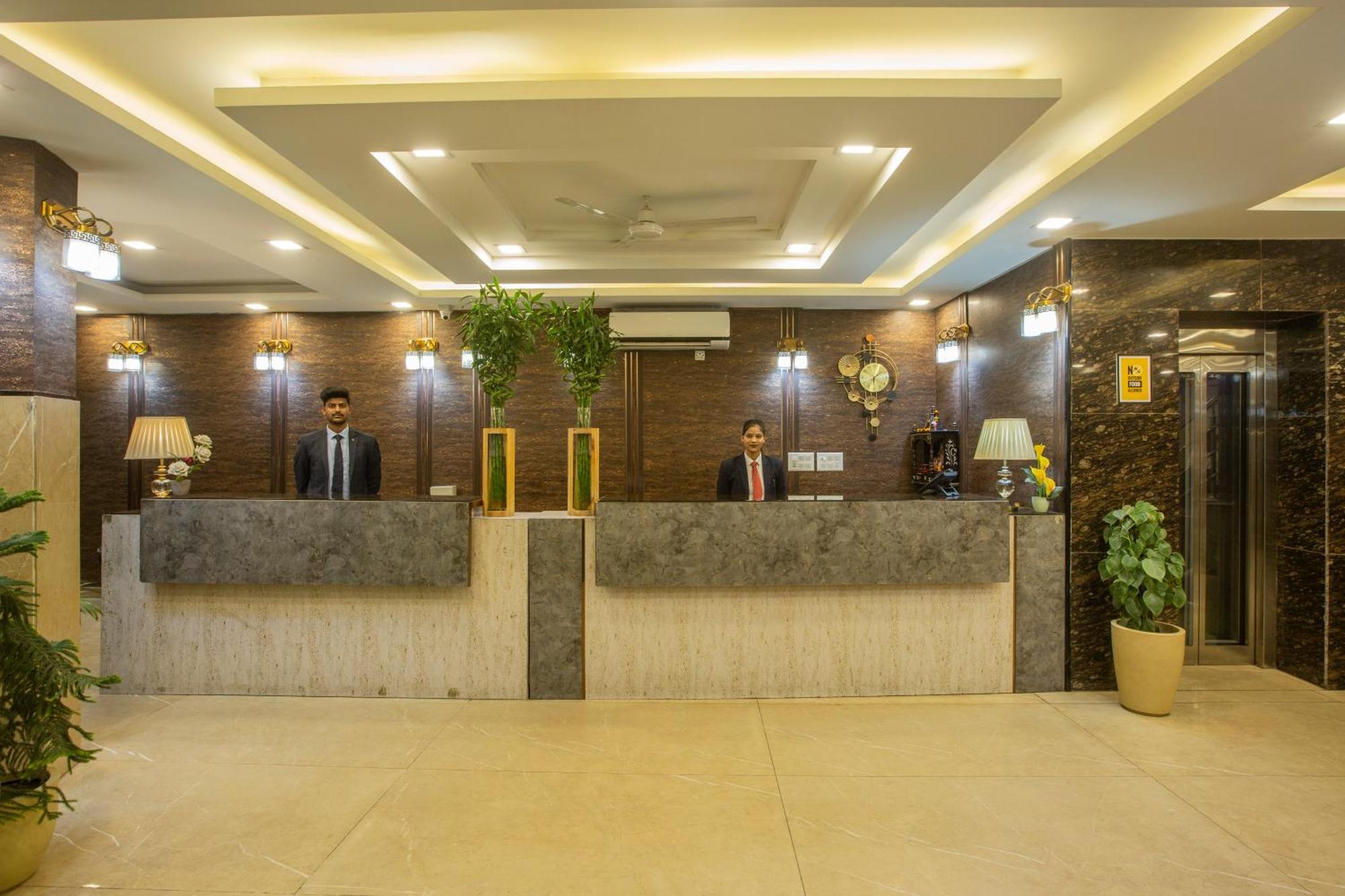 Prithvi-raj Near Delhi Airport Hotel