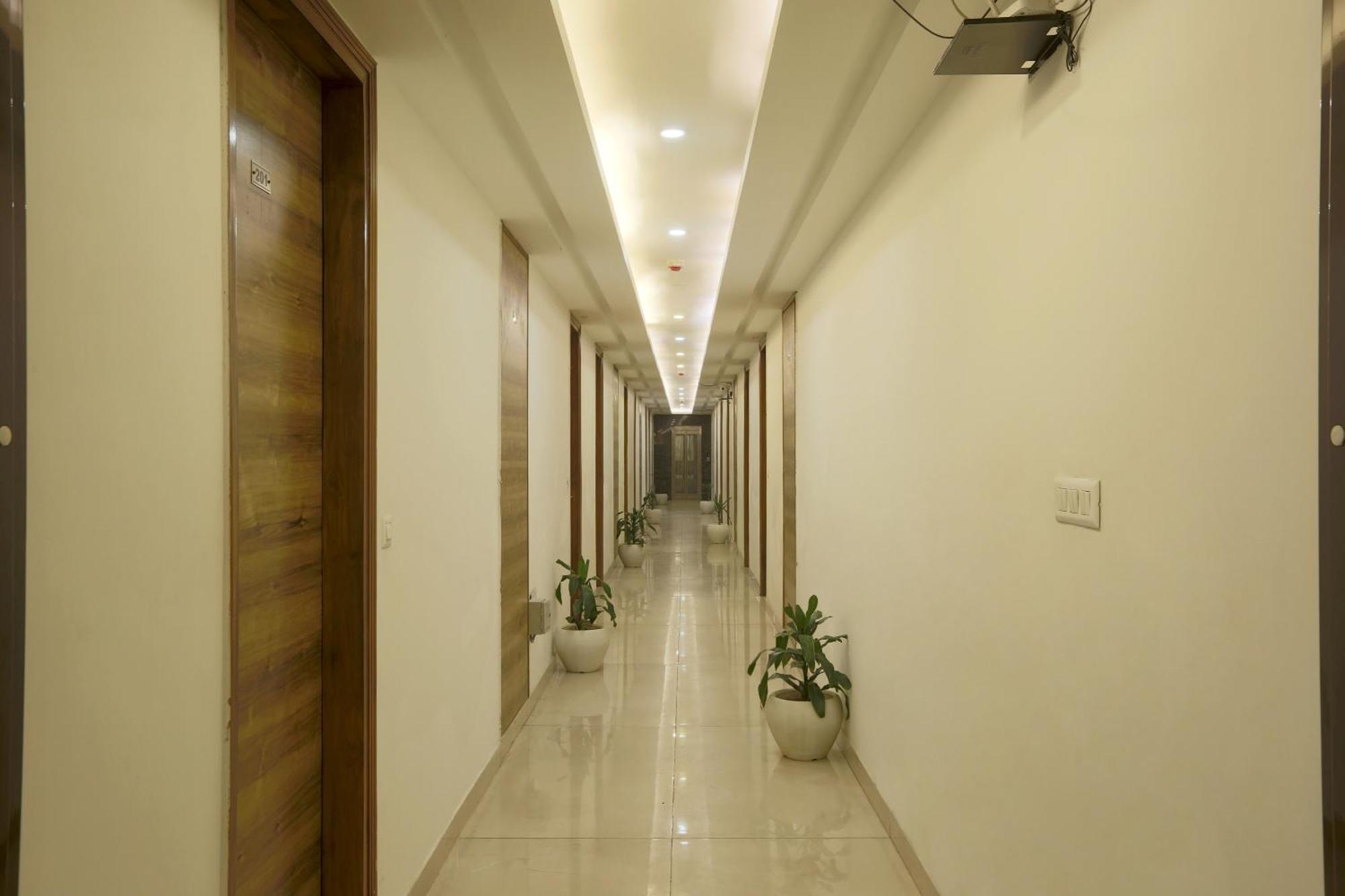Prithvi-raj Near Delhi Airport New Delhi