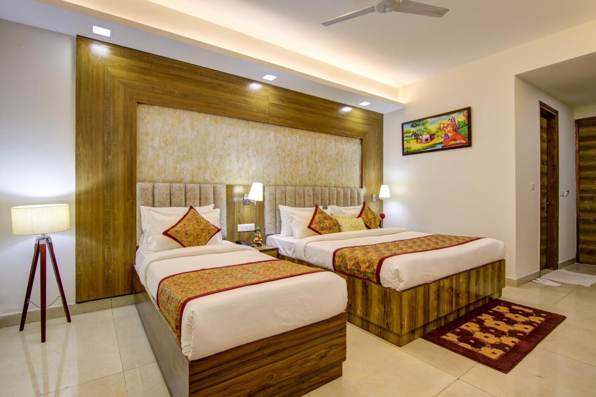 Hotel Prithvi-raj Near Delhi Airport New Delhi