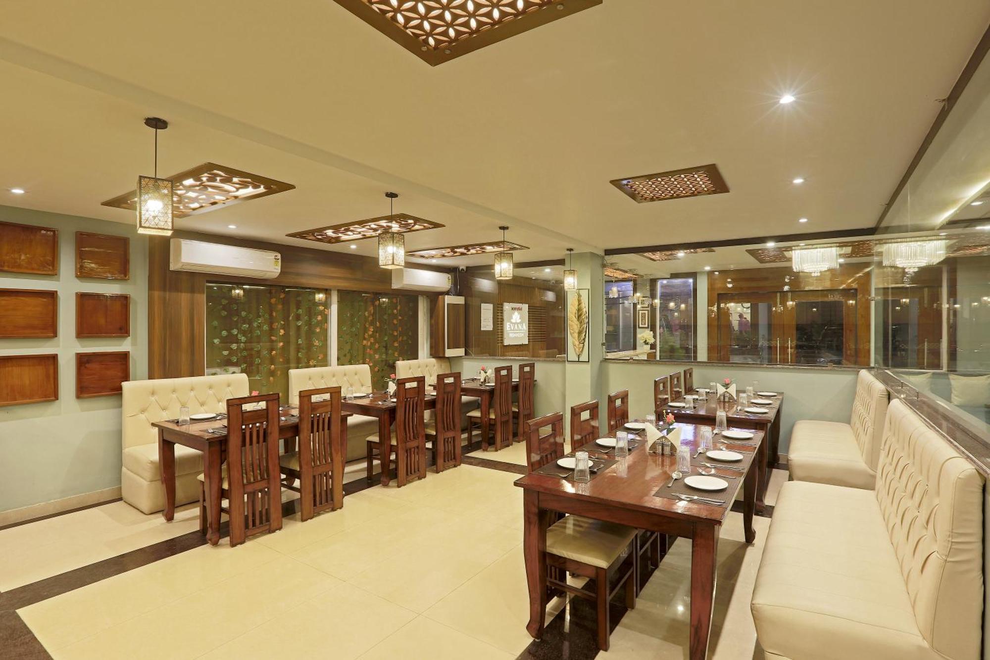 Prithvi-raj Near Delhi Airport Hotel New Delhi