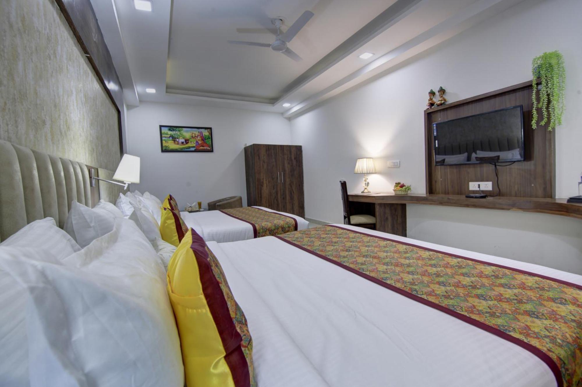 Hotel Prithvi-raj Near Delhi Airport New Delhi